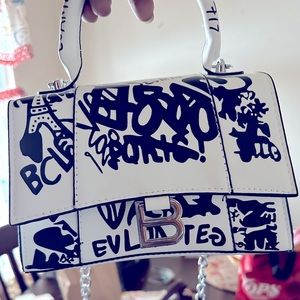 Cute Black and White Graffiti Tote Bag